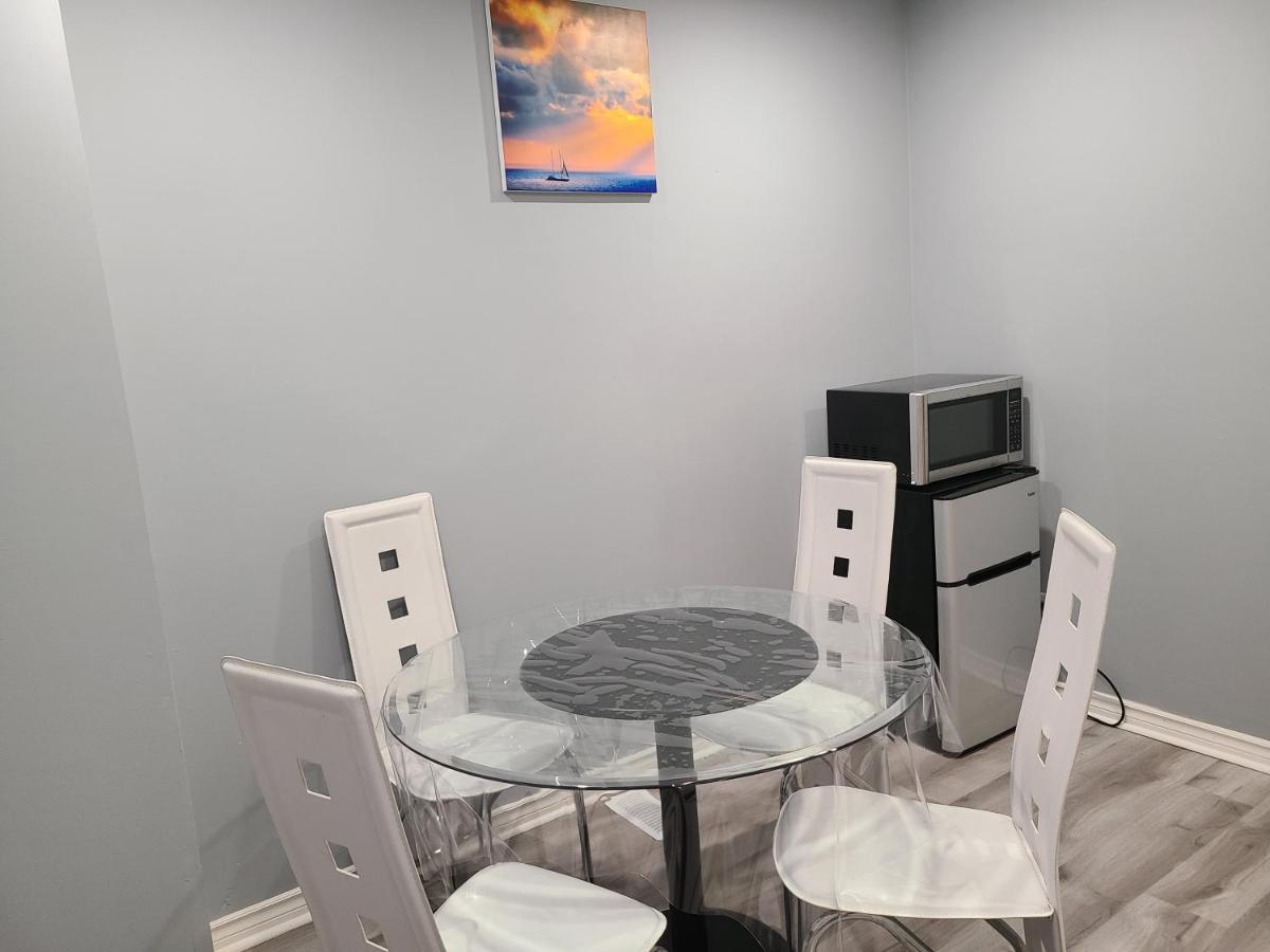 Downtown Ottawa Spacious Room Accommodation Extérieur photo