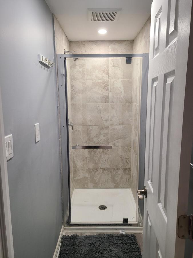 Downtown Ottawa Spacious Room Accommodation Extérieur photo